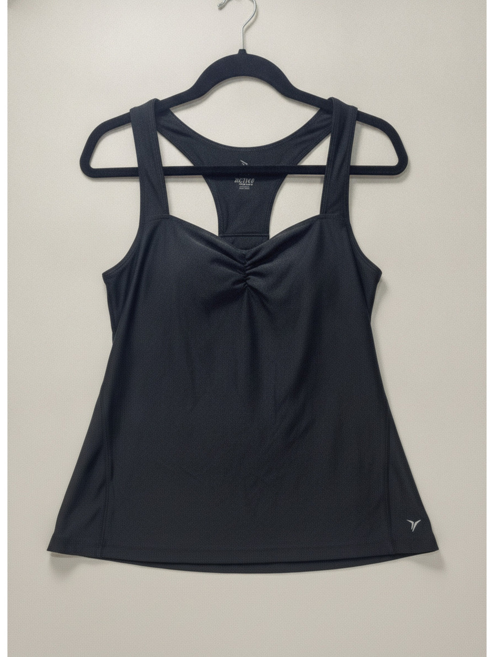 Womenβs Old Navy XXL Activewear Top Black - Comfortable & Versatile Style